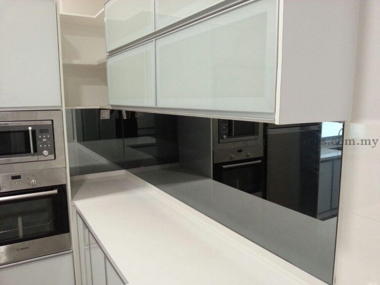 KITCHEN CABINET